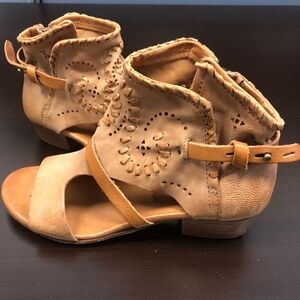 A.S. 98 Sundance Cicely Sandals, Sahara color, EU size 38 (US size 8)